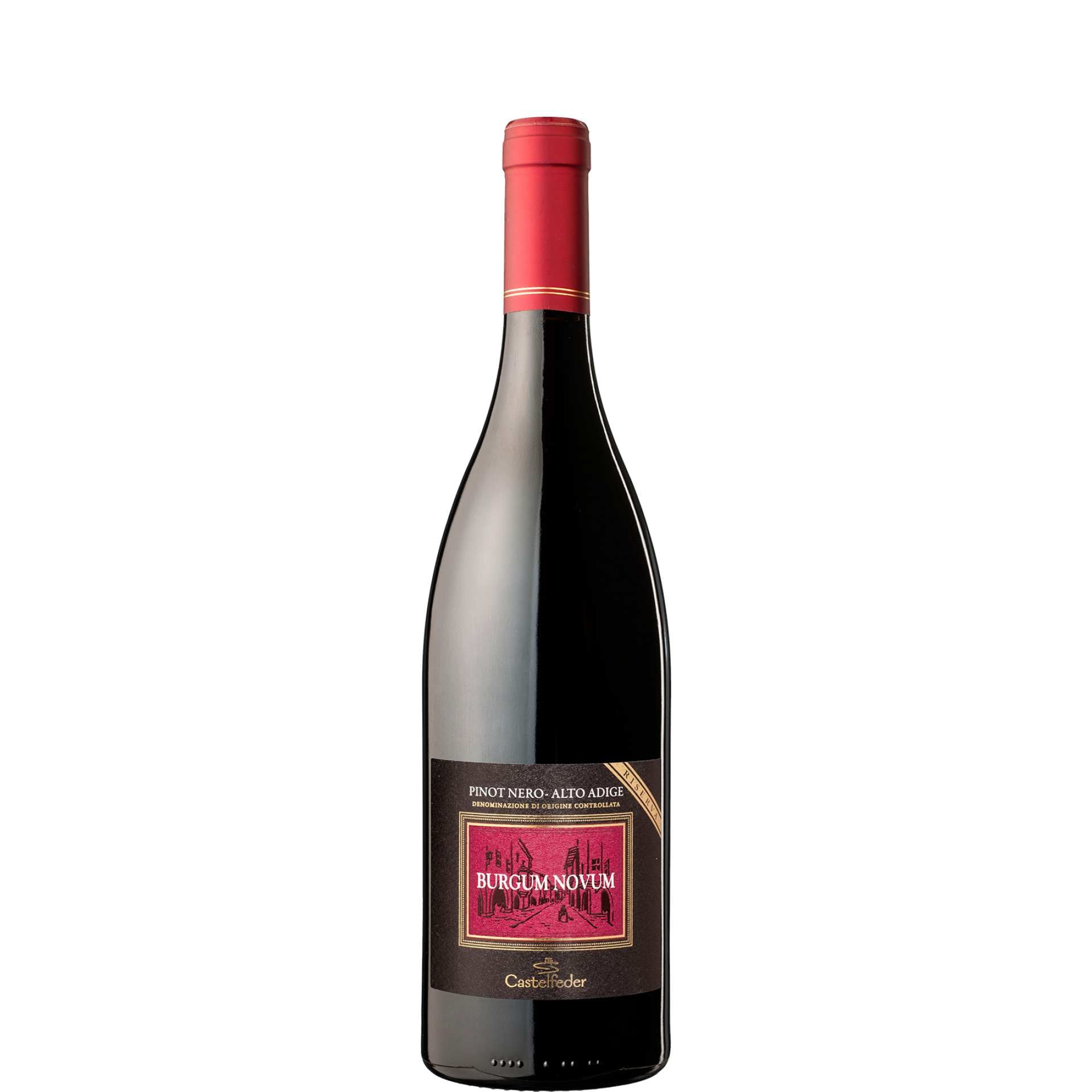 Pinot Nero Riserva Burgum Novum Castelfeder su sfondo bianco